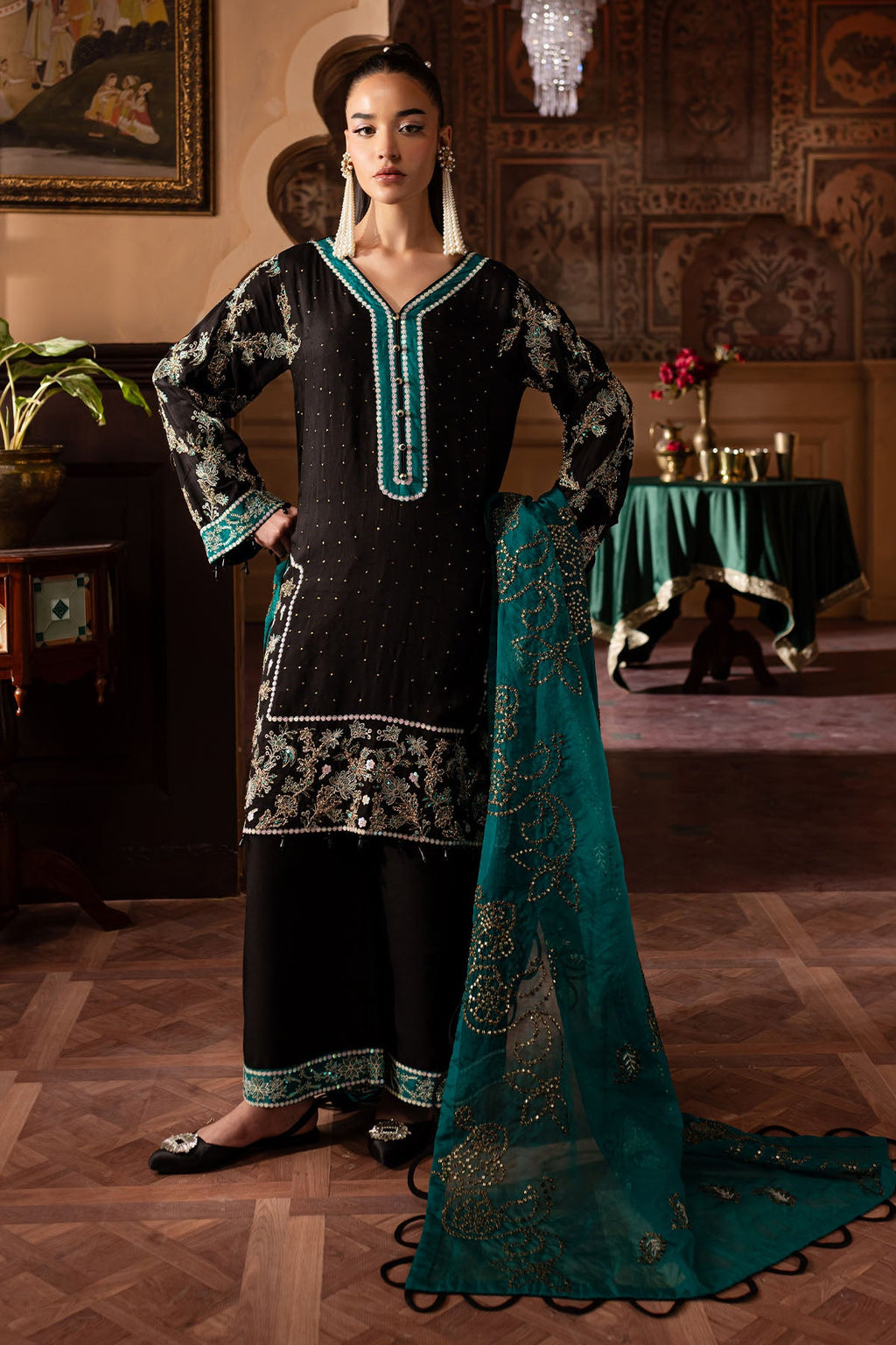 Nureh Nur Mahal NE-140 Luxurious Embroidered Silk Unstitched Dress Material
