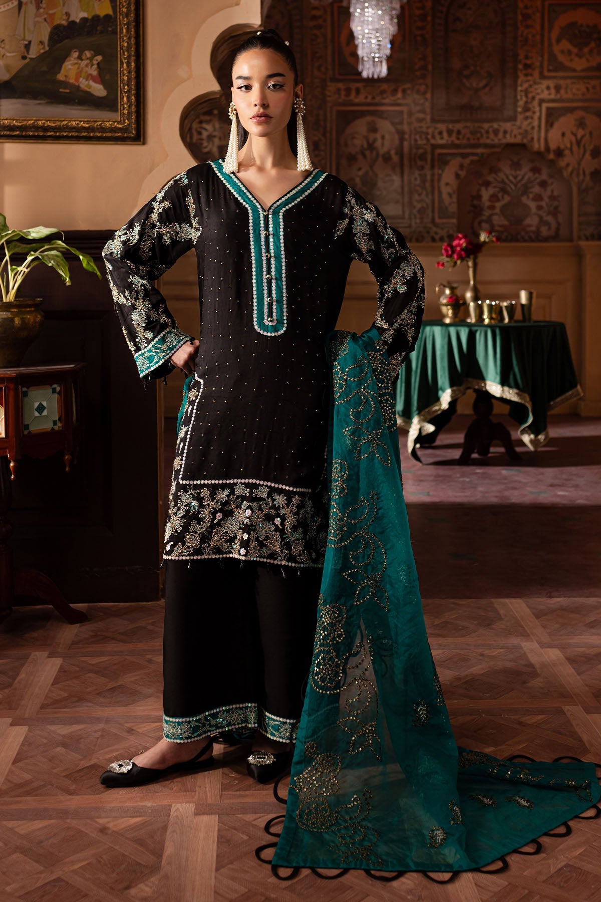 Nureh Nur Mahal NE-140 Luxurious Embroidered Silk Unstitched Dress Material